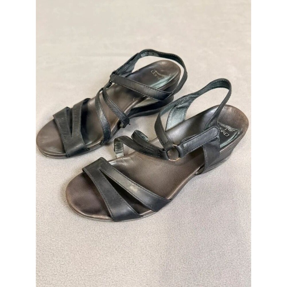 Dansko Women’s Black Leather Strappy Sandals- Size 40